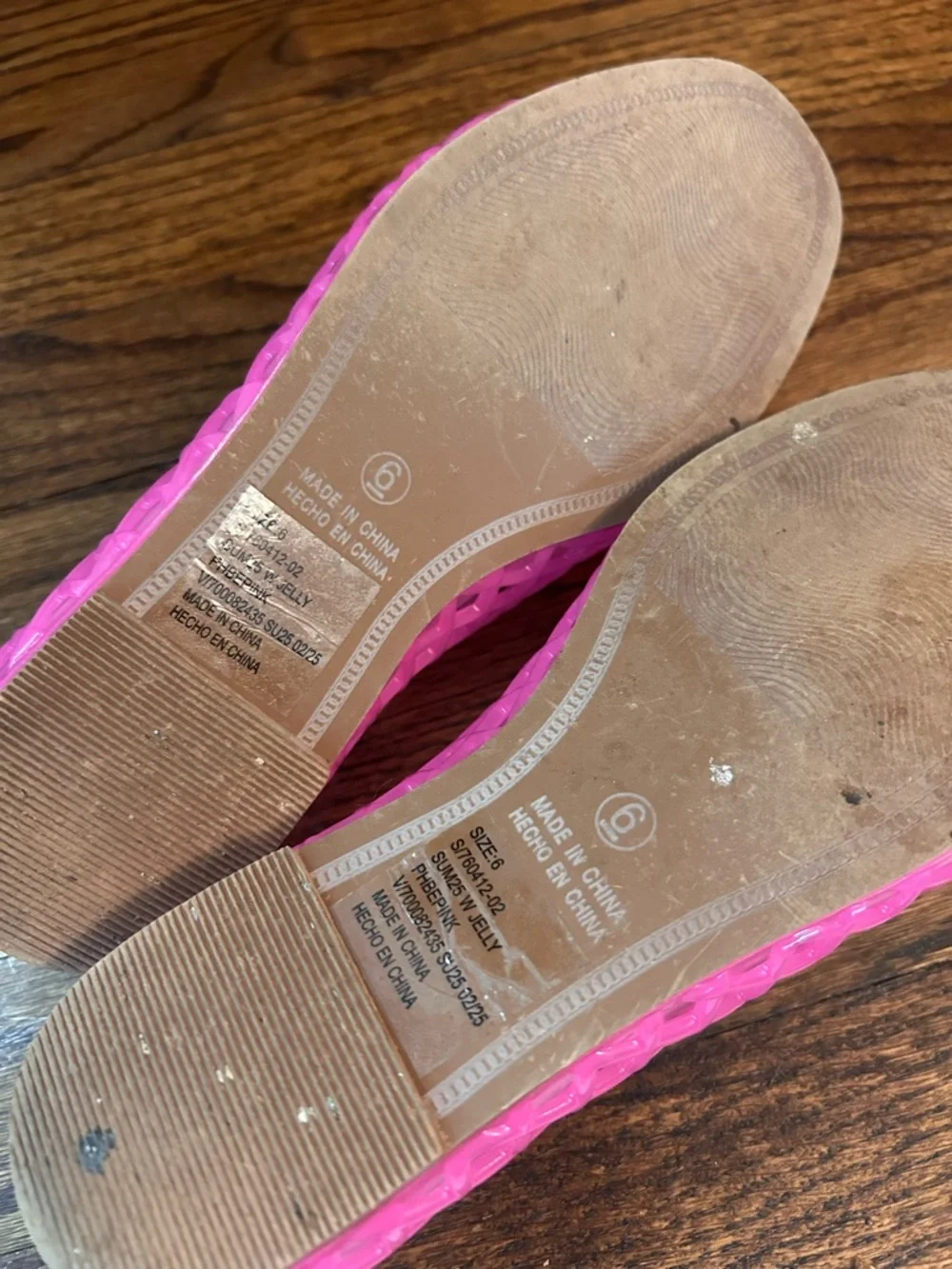 GAP Hot Pink Lattice Jelly Slip-On Flats - Picture 4 of 4